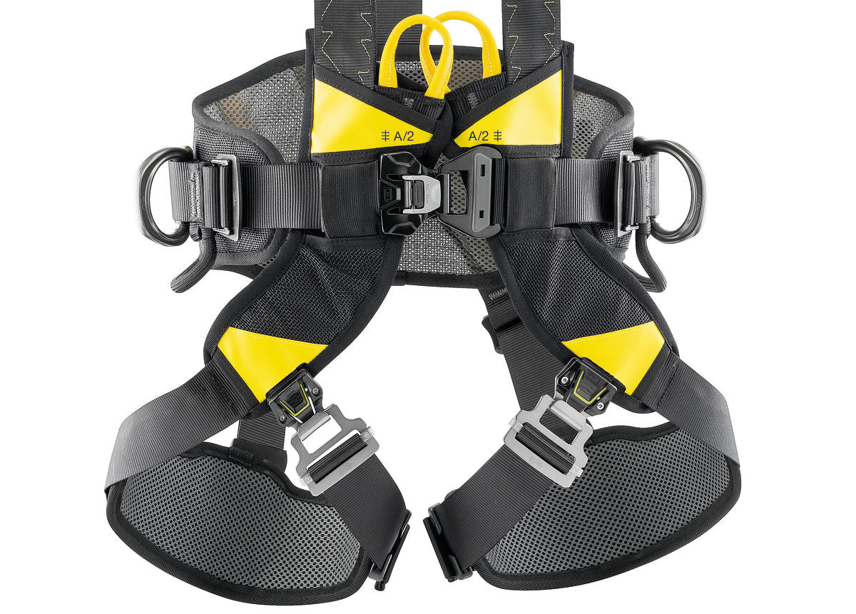 Petzl VOLT® europäische Ausführung - Auffang- und Haltegurt zur Arbeitsplatzpositionierung mit Steigschutzöse