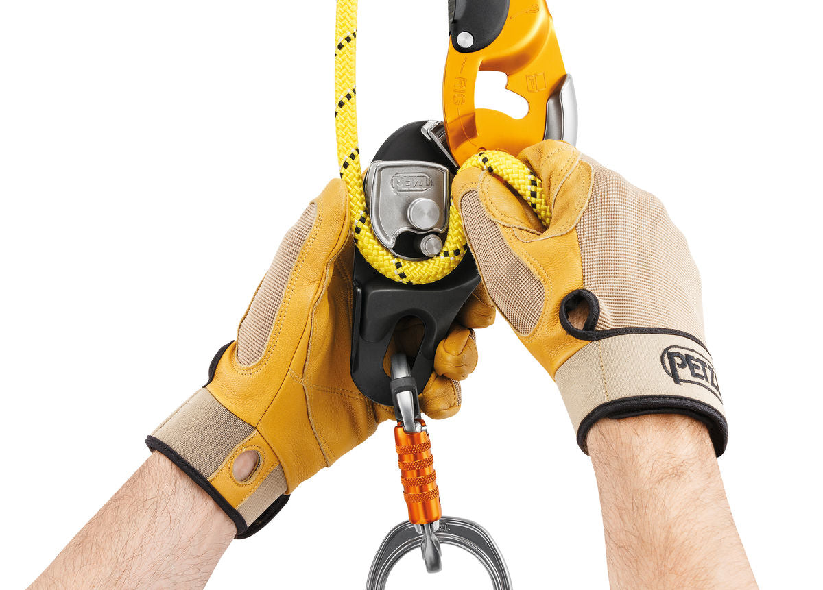 Petzl RIG® – Selbstbremsendes, kompaktes Abseilgerät