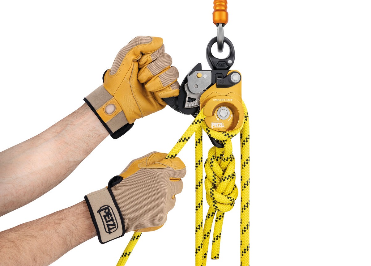 Petzl TWIN RELEASE - Lösbare Doppel-Seilrolle für Flaschenzugsysteme