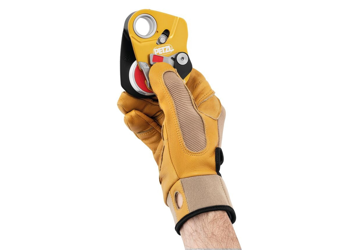 Petzl MINI TRAXION – Kompakte & Hocheffiziente Seilrolle mit Rücklaufsperre