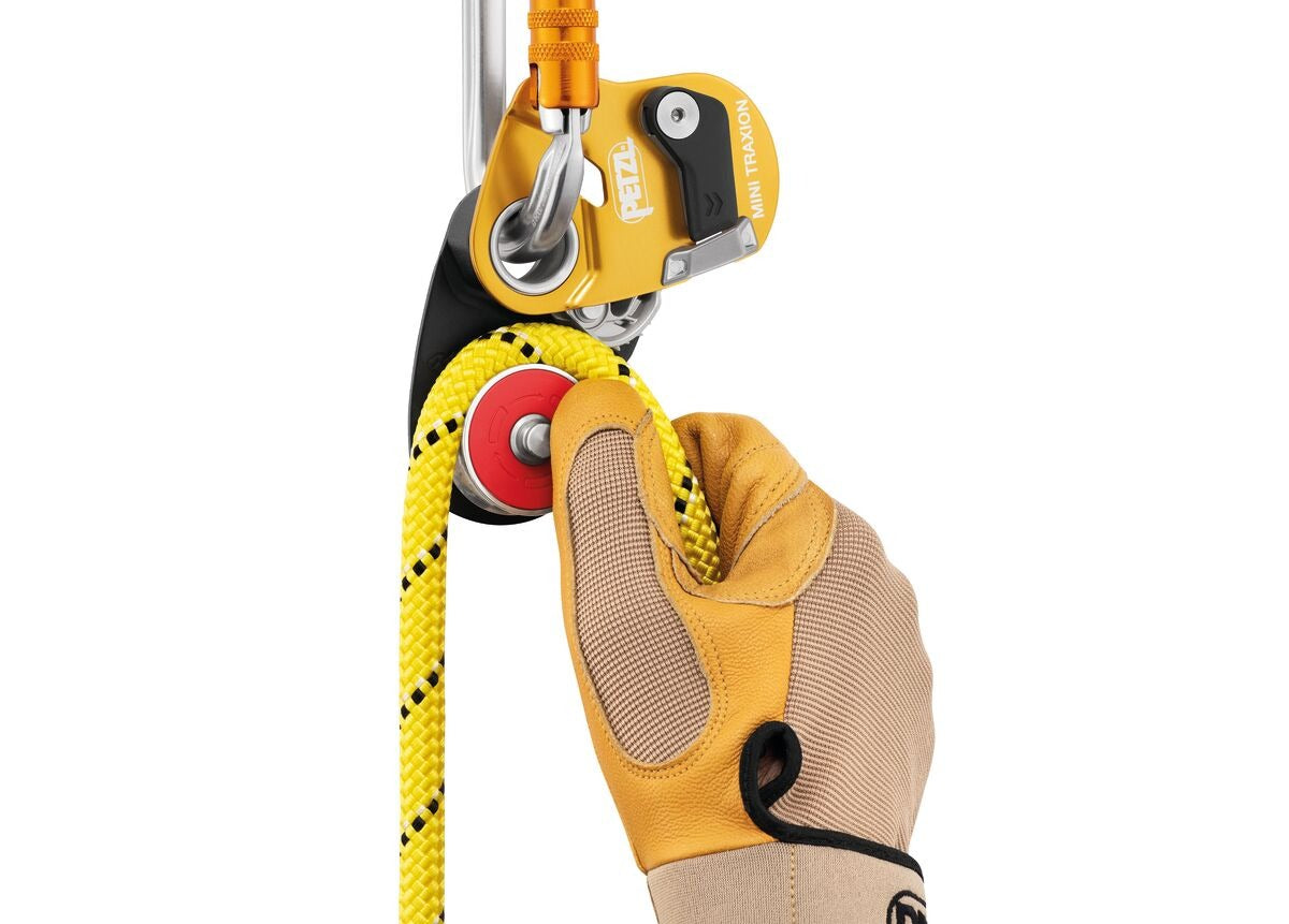 Petzl MINI TRAXION – Kompakte & Hocheffiziente Seilrolle mit Rücklaufsperre