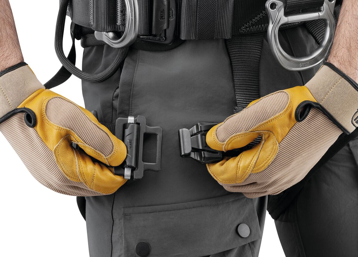 Petzl AVAO® FAST Auffang- & Haltegurt für Höhenarbeit (Europäische Version)